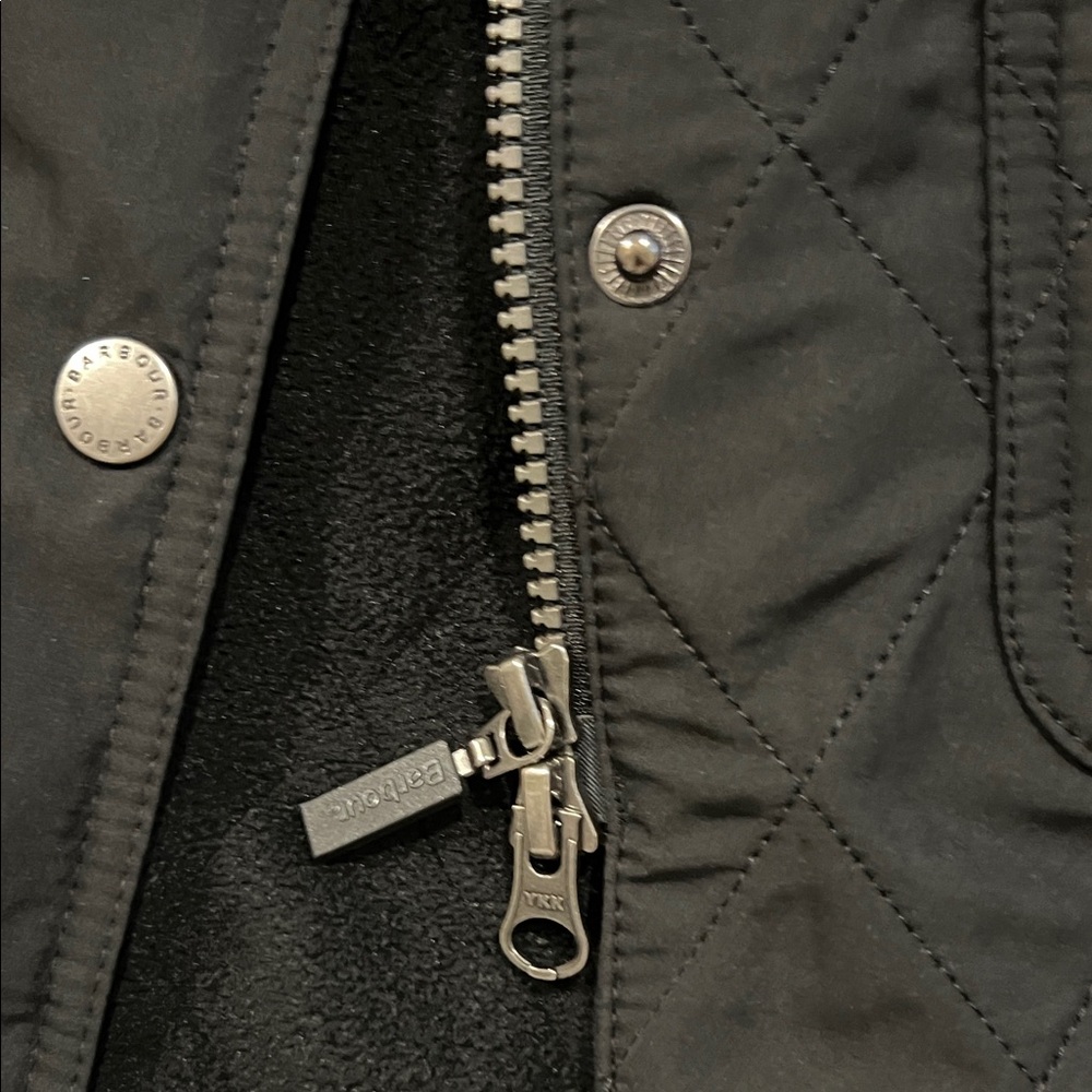Barbour Black Quilted Women's Jacket with Detachable Hood - Picture 3 of 11
